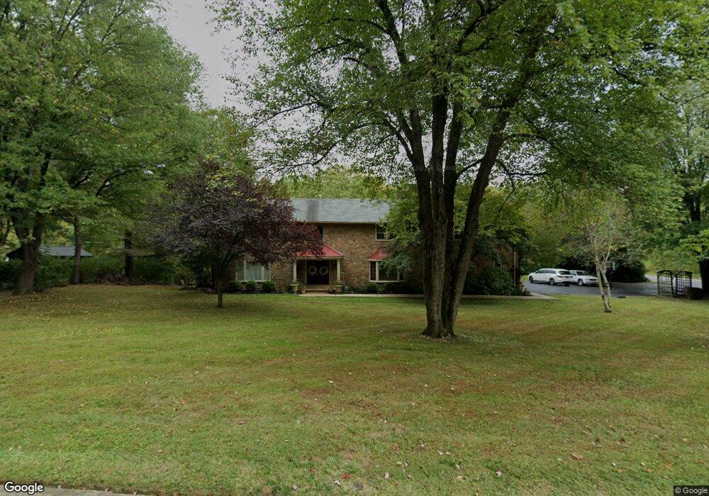 863 Milmar Rd, Newtown Square, PA 19073 - photo 1