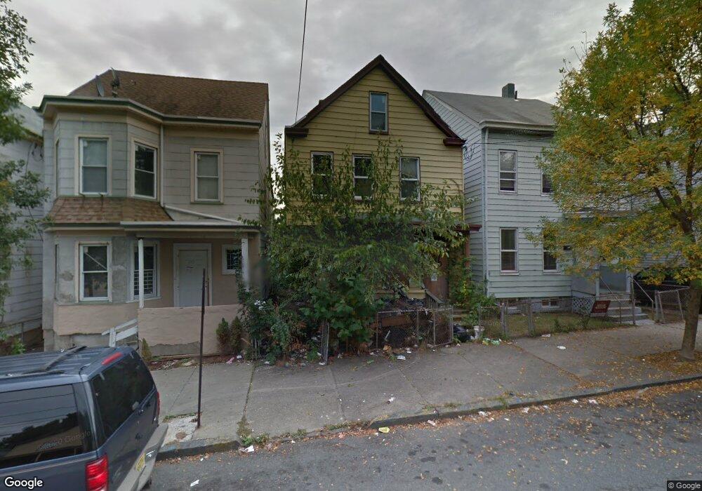 136 N 5th St unit 1, Paterson, NJ 07522 - photo 1