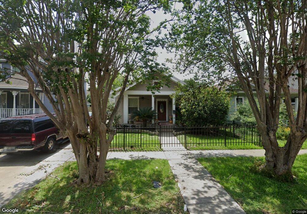 1423 Oxford St, Houston, TX 77008 - photo 1