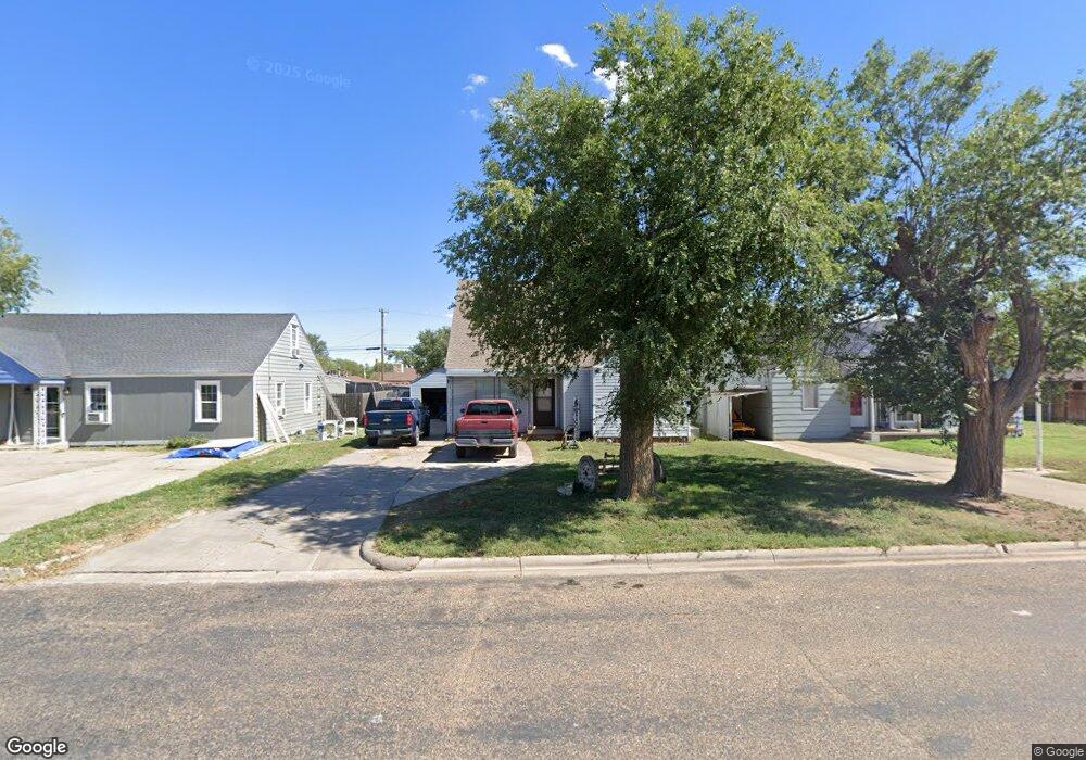 505 Binkley Ave, Dumas, TX 79029 - photo 1