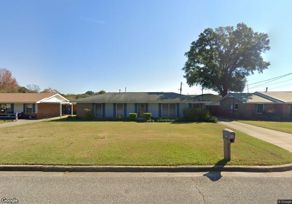 206 Stewart St, Prattville, AL 36067 - photo 1