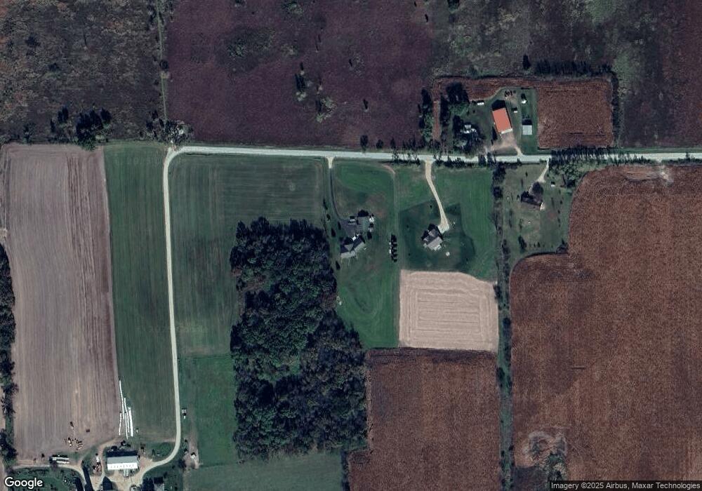 W2227 Alpine Rd, Brooklyn, WI 53521 - photo 1