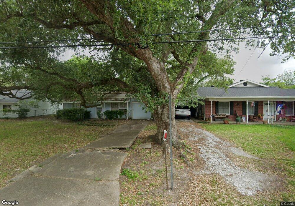 239 Overhill Dr, Lake Charles, LA 70605 - photo 1