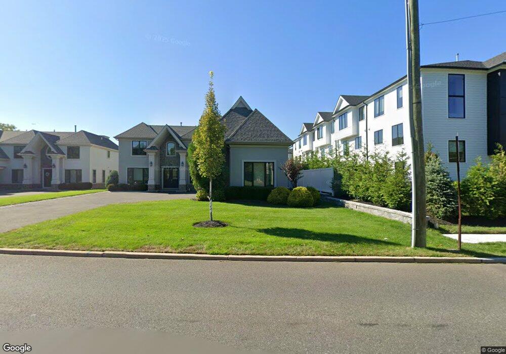 327 Spring Valley Rd, Paramus, NJ 07652 - photo 1