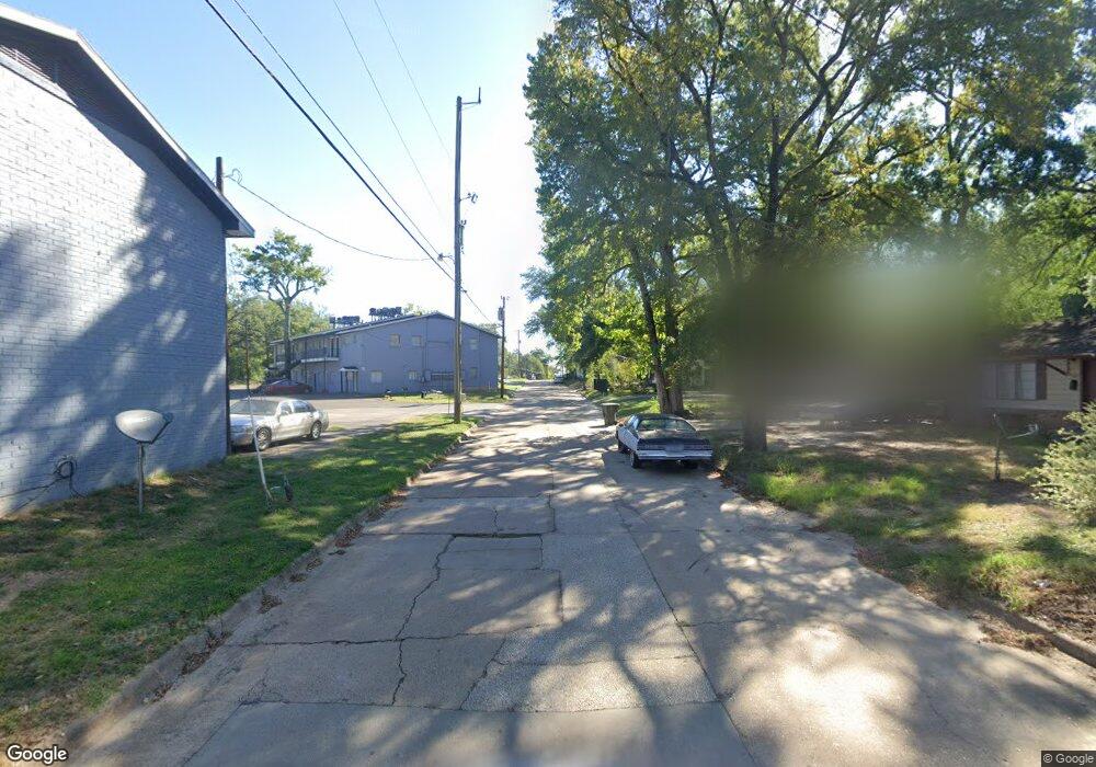 Four (Rent Houses) W Main, Nacogdoches, TX 75964 - photo 1