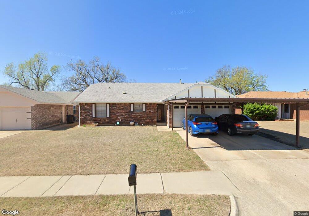 221 S Patterson Dr, Moore, OK 73160 - photo 1