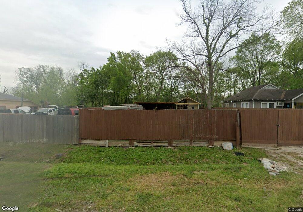 6802 Maxroy St, Houston, TX 77091 - photo 1