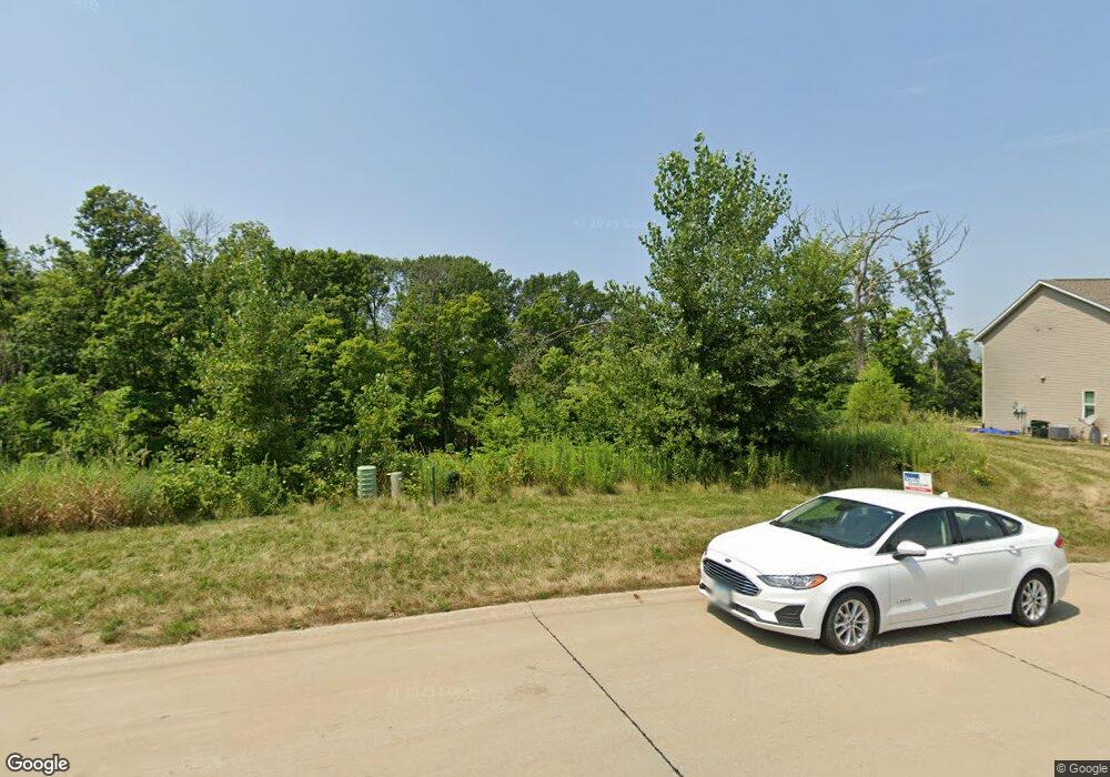 2038 Sugar Creek Dr NW, Cedar Rapids, IA 52405 - photo 1