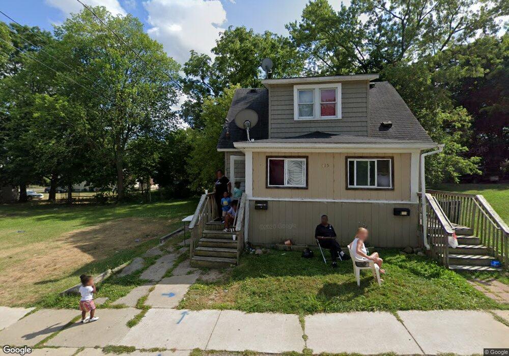 613 Bluff St, Lansing, MI 48906 - photo 1