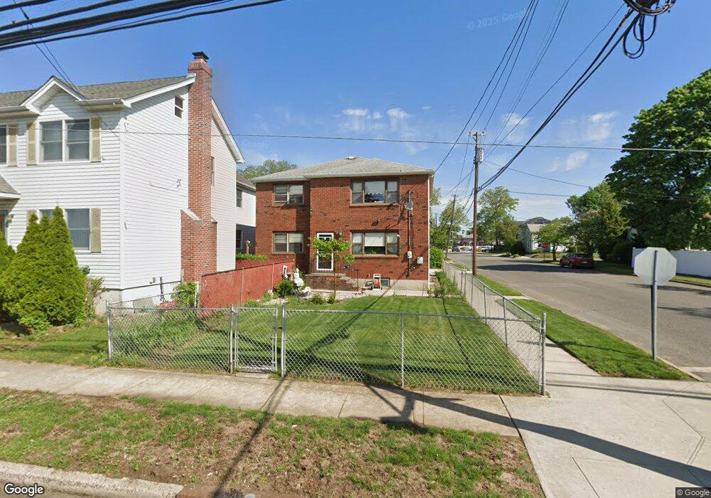 1115 5th Ave, New Hyde Park, NY 11040 - photo 1