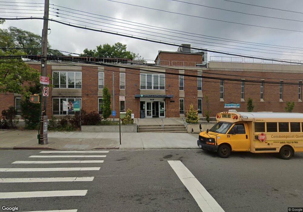 5820 Little Neck Pkwy, Flushing, NY 11362 - photo 1