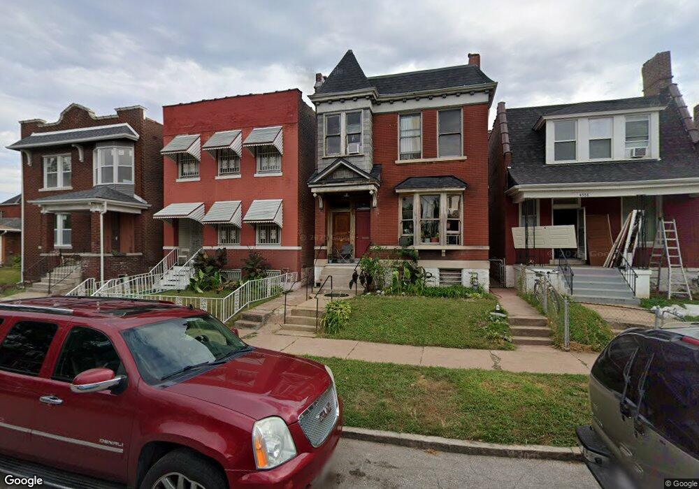 4560 Athlone Ave, Saint Louis, MO 63115 - photo 1