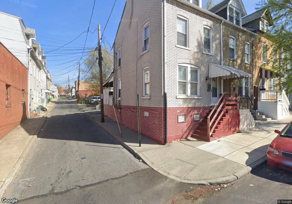 185 W Gordon St, Allentown, PA 18102 - photo 1