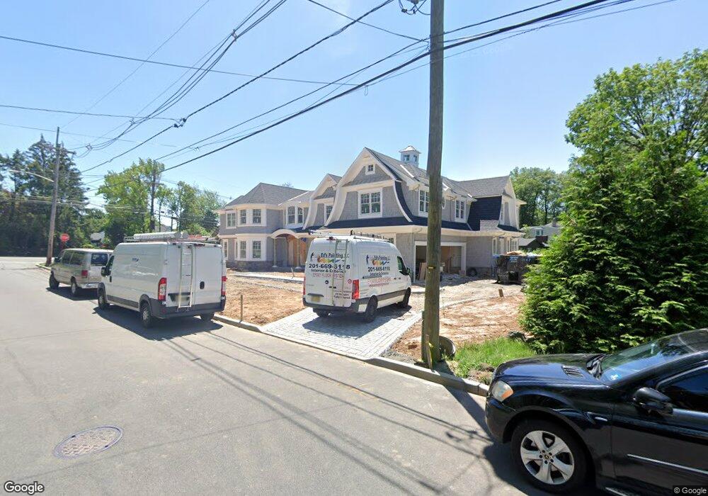 6 Johnson Ave, Englewood Cliffs, NJ 07632 - photo 1