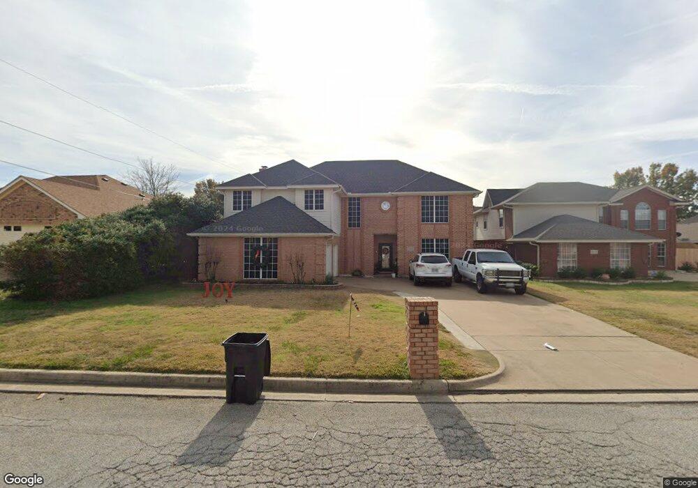 8528 Ellis Dr, North Richland Hills, TX 76182 - photo 1