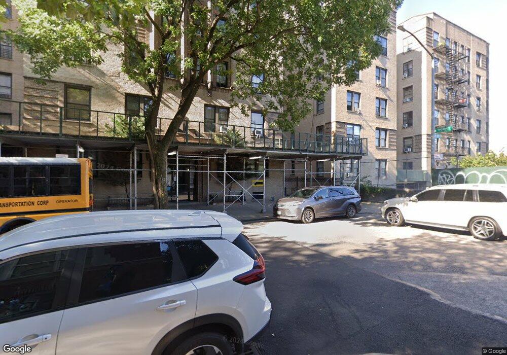 658 W 188th St unit 5K, New York, NY 10040 - photo 1