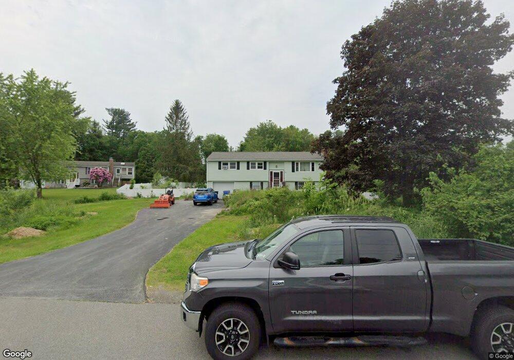 6 Willow Ln, Londonderry, NH 03053 - photo 1