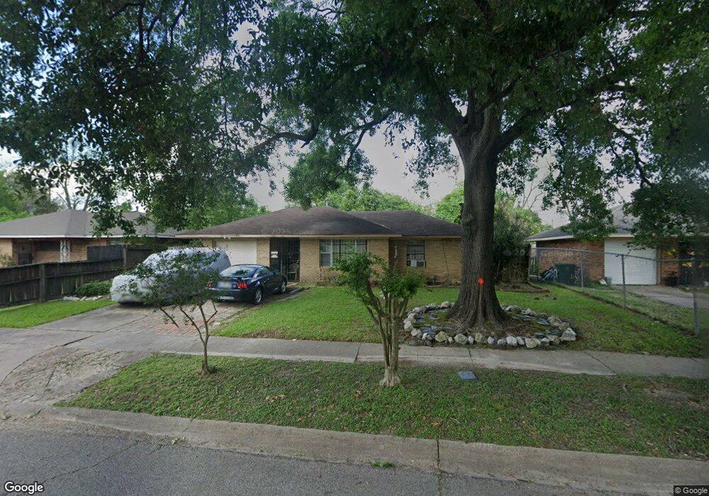 143 E Janisch Rd, Houston, TX 77022 - photo 1