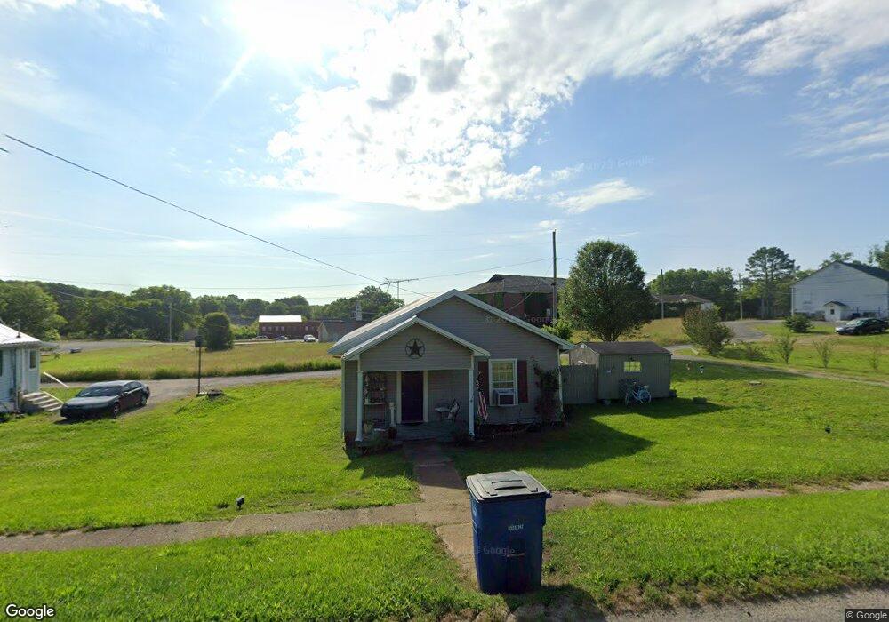 225 Shelbyville Mills Rd, Shelbyville, TN 37160 - photo 1