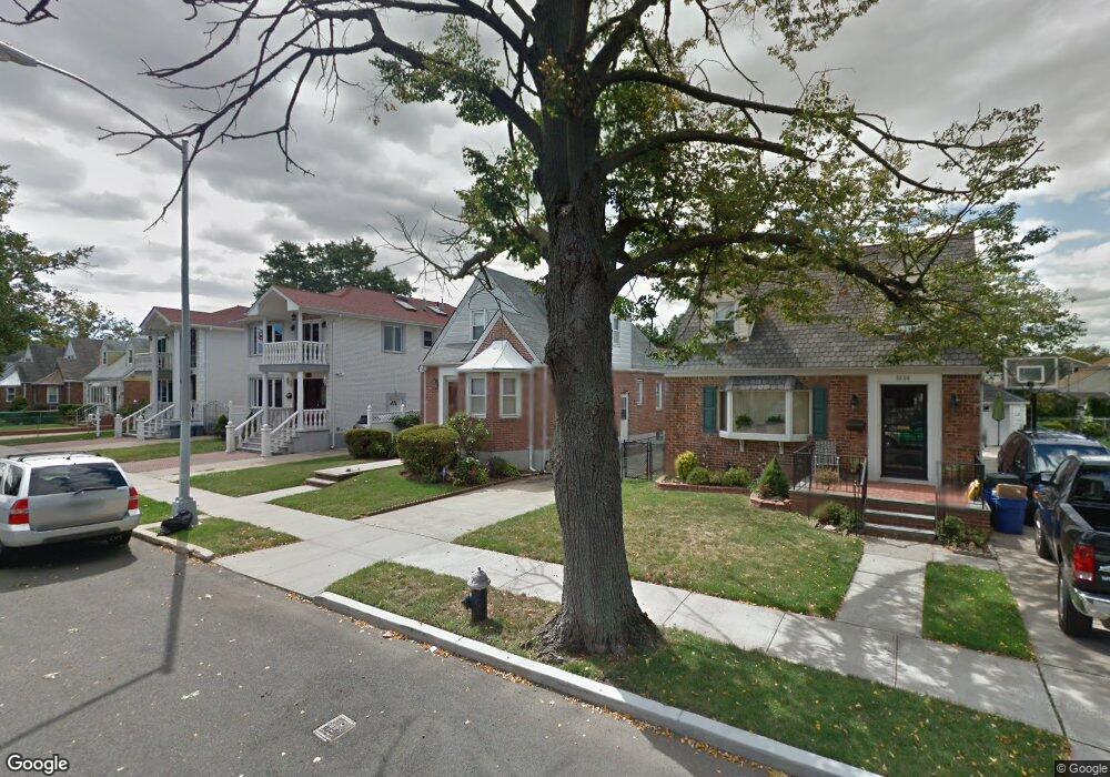 5328 192nd St, Fresh Meadows, NY 11365 - photo 1