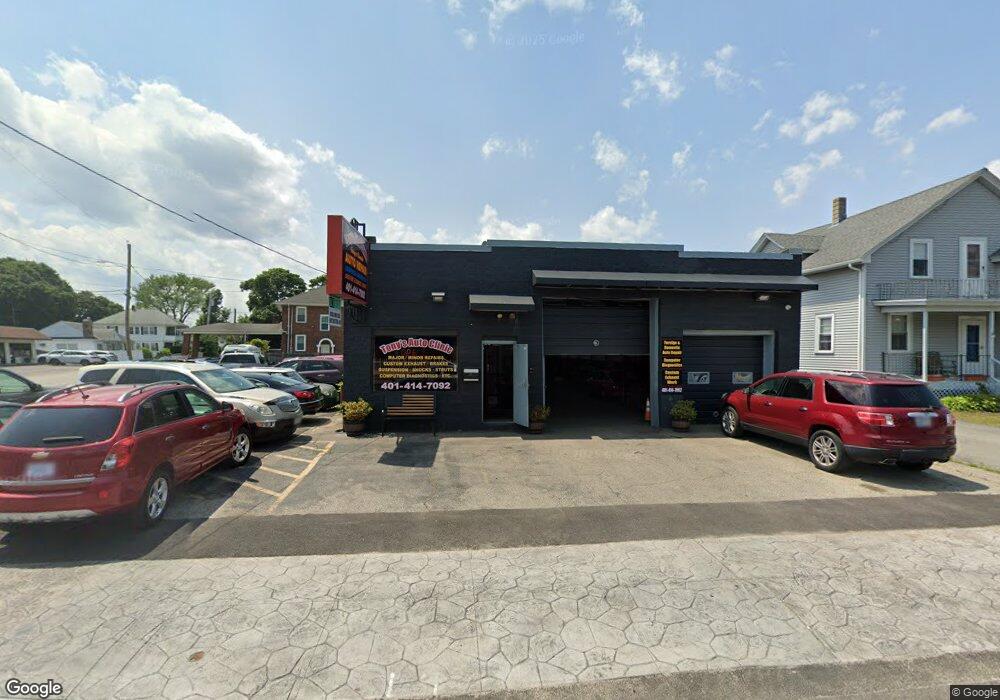 1769 Cranston St, Cranston, RI 02920 - photo 1