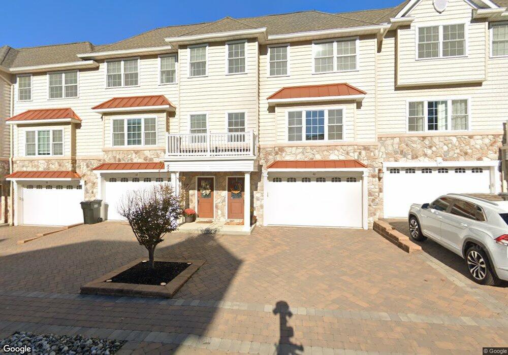 47 White Oak Ln unit 505, Matawan, NJ 07747 - photo 1