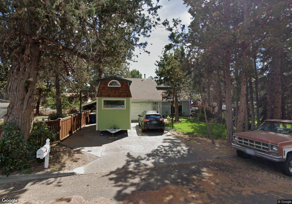 20427 Silver Tip Ct, Bend, OR 97702 - photo 1