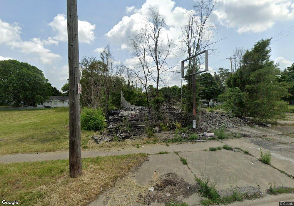 2906 N Franklin Ave, Flint, MI 48506 - photo 1