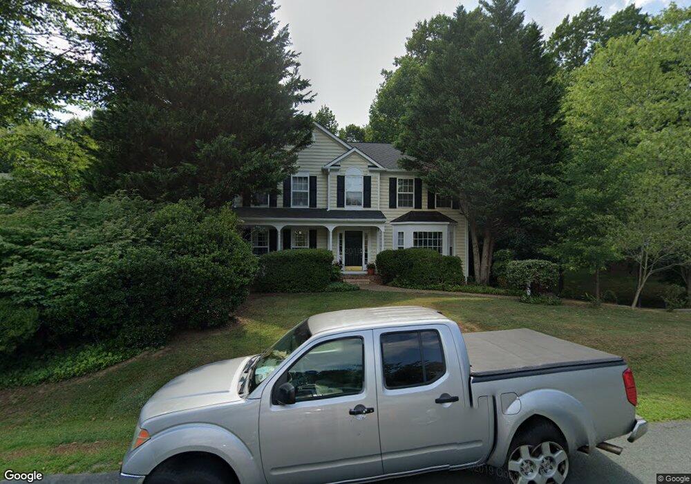 1322 Dunlora Dr, Charlottesville, VA 22901 - photo 1