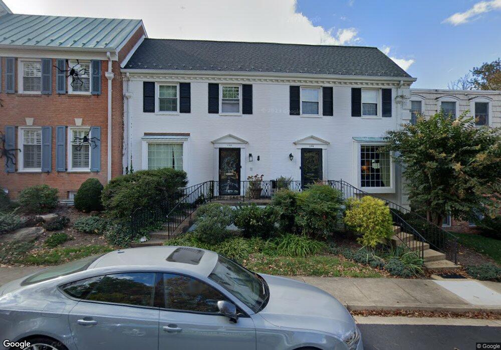 1144 Wimbledon Dr, McLean, VA 22101 - photo 1