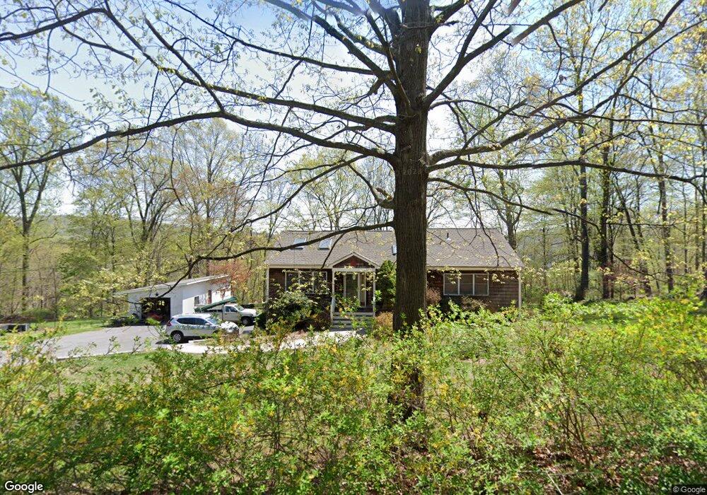 1280 Hayes Dr, Yorktown Heights, NY 10598 - photo 1