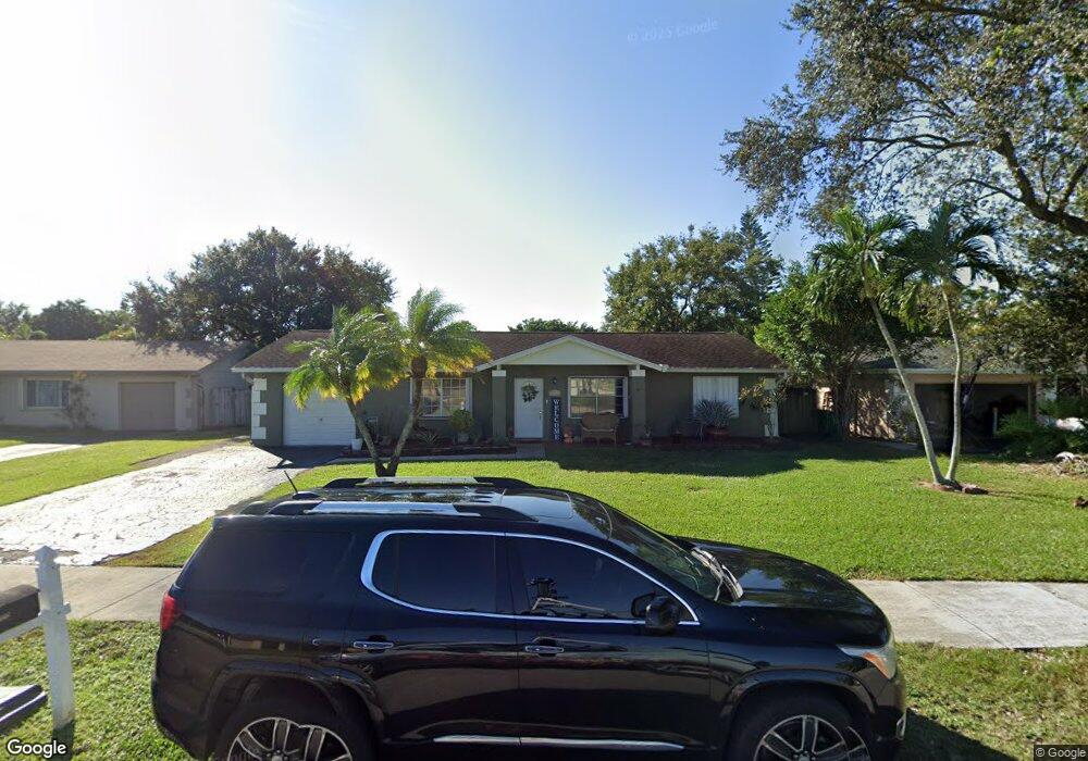 12500 SW 11th Ct, Davie, FL 33325 - photo 1