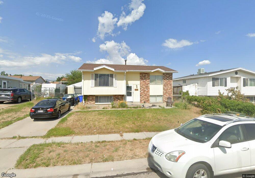 8714 S 3720 W, West Jordan, UT 84088 - photo 1