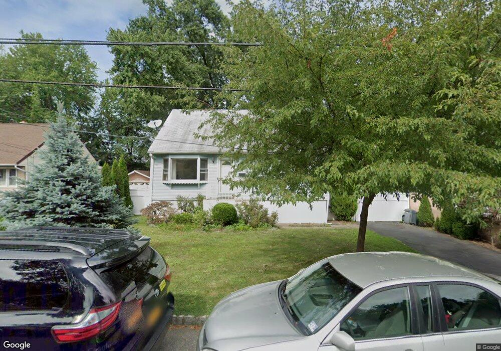 10 Longview Ave, Lake Hiawatha, NJ 07034 - photo 1