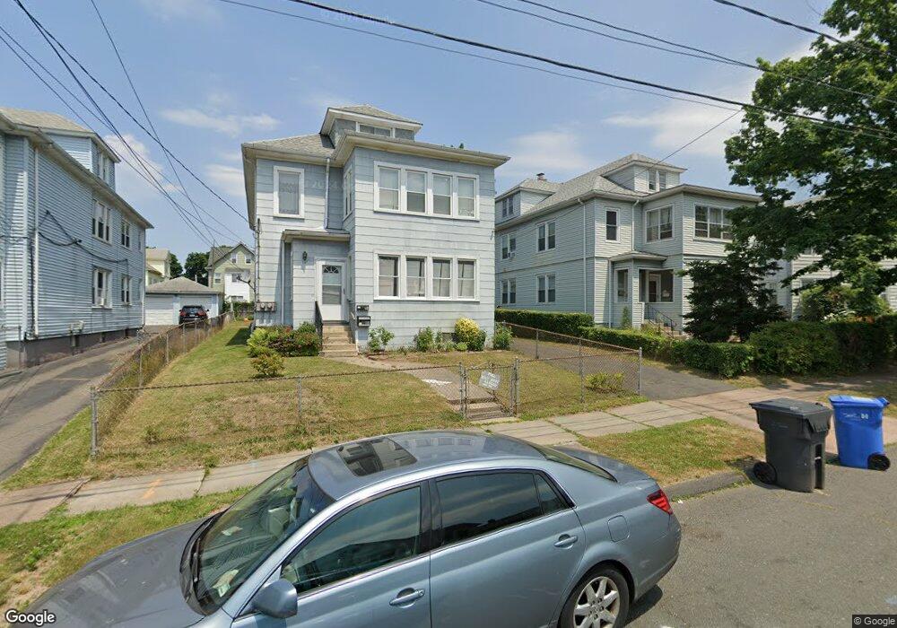 96 Pembroke St unit 98, Hartford, CT 06112 - photo 1