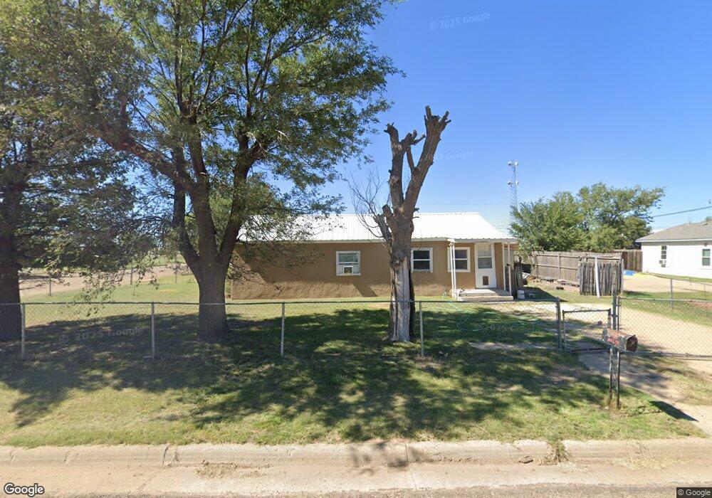 1022 Miller Ave, Dumas, TX 79029 - photo 1