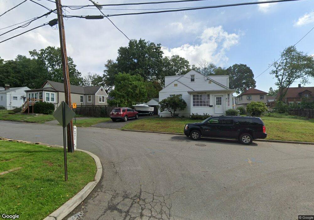 14 N Oakland Ave, Fords, NJ 08863 - photo 1