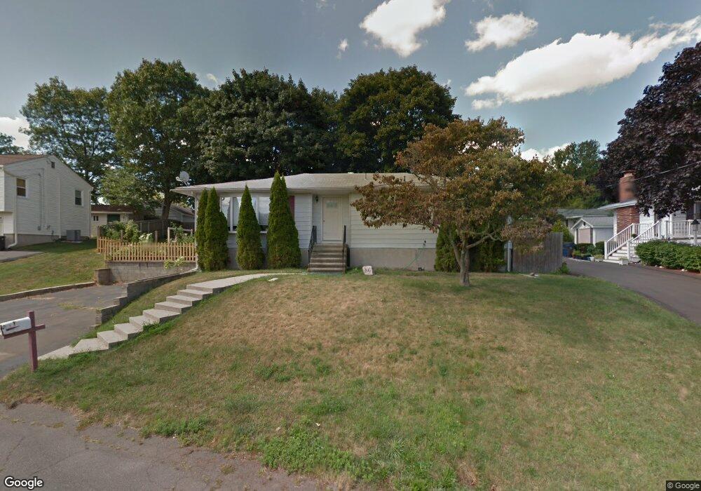 86 Meadow View Rd, New Haven, CT 06512 - photo 1