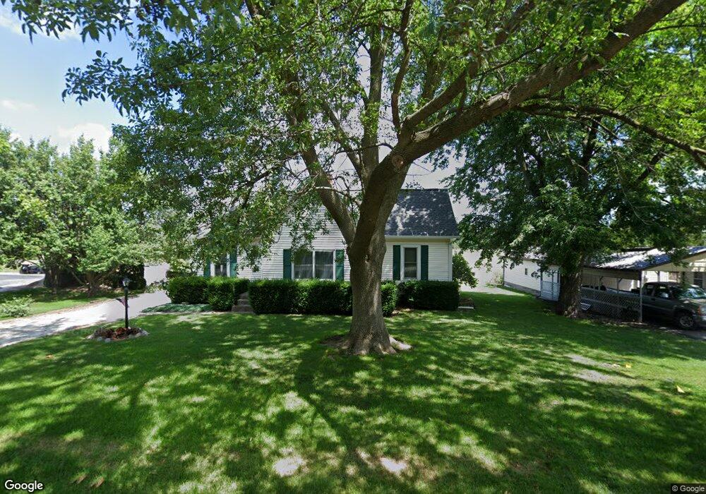 308 E Washington St, Philo, IL 61864 - photo 1