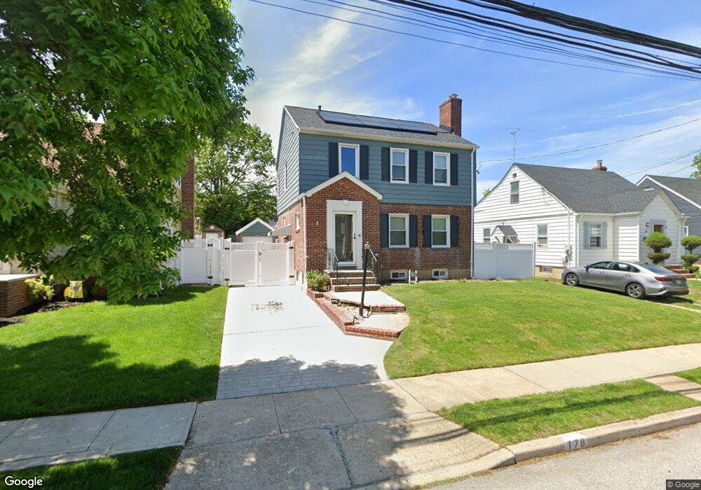 178 Jefferson St, Franklin Square, NY 11010 - photo 1