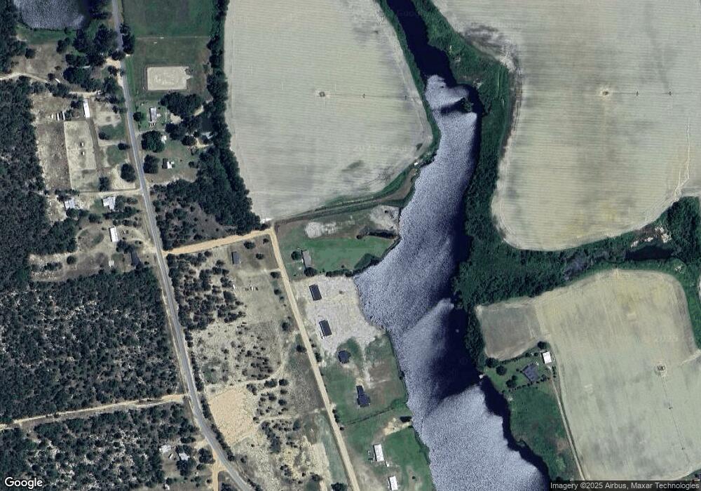 135 Lake Gloria Ln, Alma, GA 31510 - photo 1