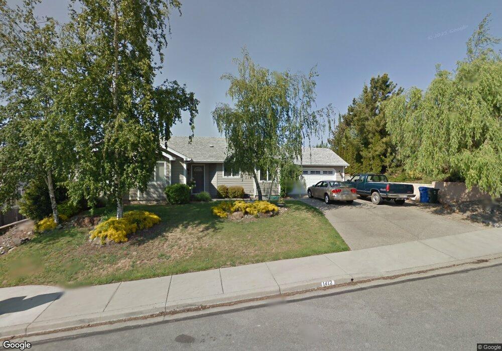 1412 Westview Dr, Grants Pass, OR 97527 - photo 1