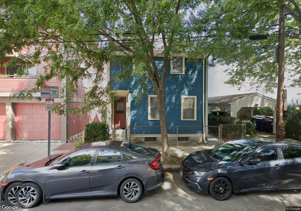 211 Charles St, Cambridge, MA 02141 - photo 1