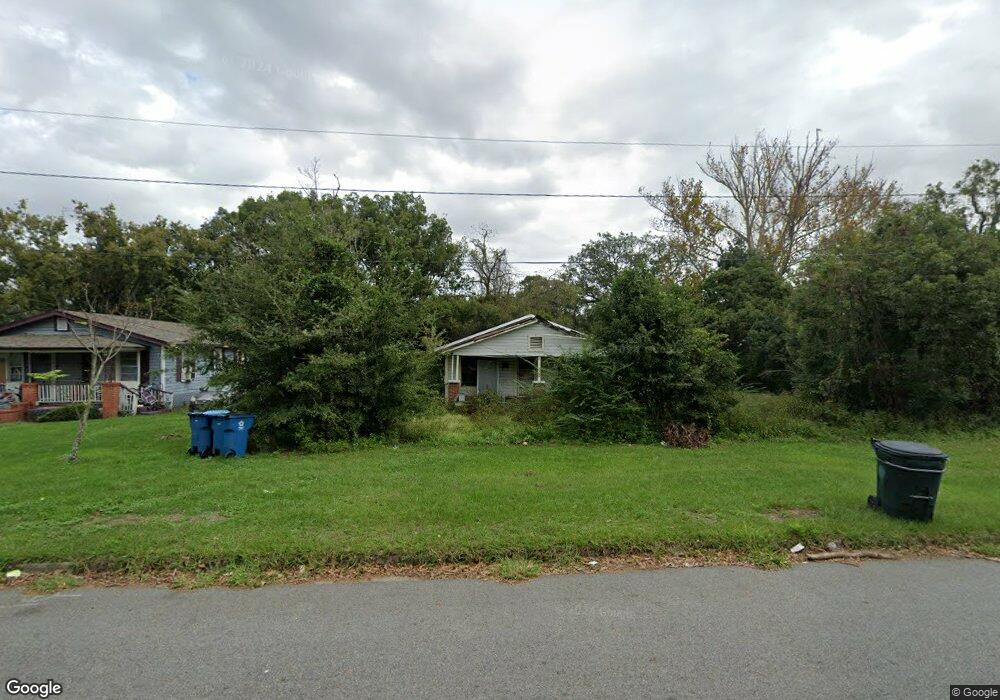 2520 Johnston St, Brunswick, GA 31520 - photo 1