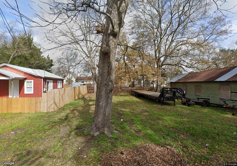 557 Lafayette St, New Iberia, LA 70560 - photo 1