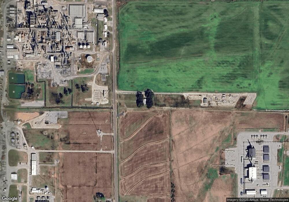 126 Champlain Dr, Eunice, LA 70535 - photo 1