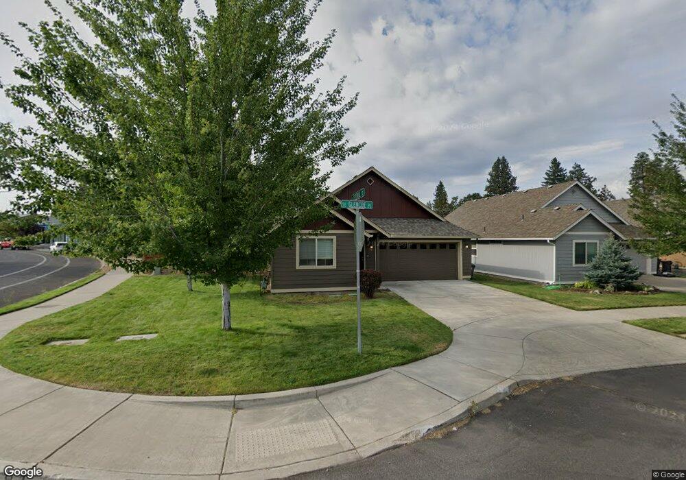 687 SE Glencoe Place, Bend, OR 97702 - photo 1