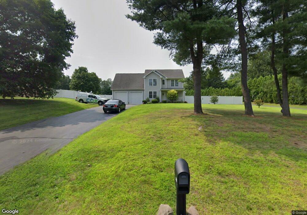 163 Shunpike Rd unit Rear, Cromwell, CT 06416 - photo 1