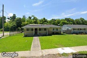 4600 Gawain Dr, New Orleans, LA 70127