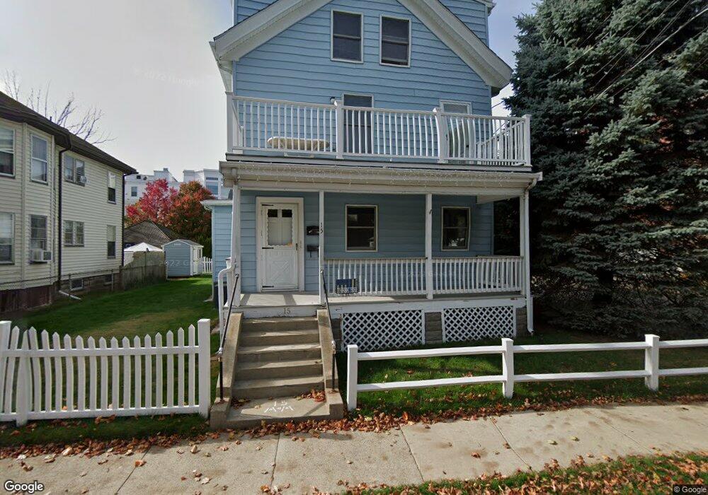 15 Lake St, Wakefield, MA 01880 - photo 1